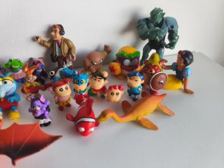 Lote figuras variadas PVC