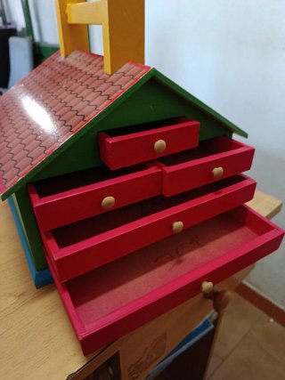 Cajita joyero casa madera