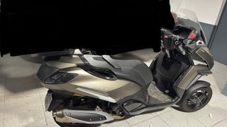 Peugeot Metropolis 400 Scooter