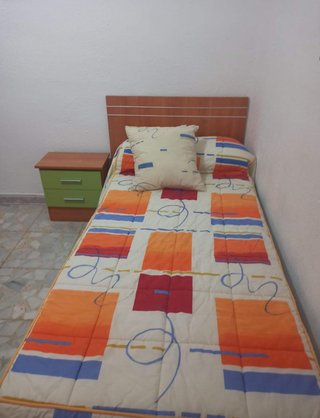 Habitación alquiler piso de estudiantes Platinar