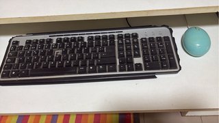 Monitor Dell Negro y Plata