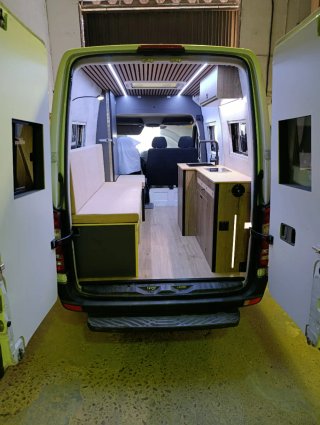 Mercedes-Benz eSprinter 2016