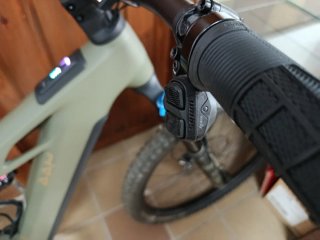Bicicleta eléctrica Cube Sram axs GX talla M