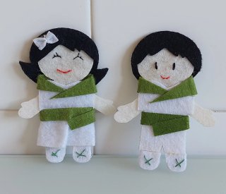 Broches de fieltro Hechos a mano  (4€ cada uno)