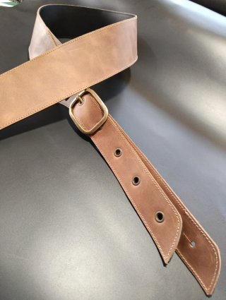 Correa de cuero para guitarra