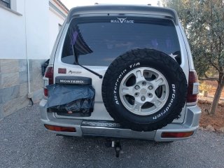 Mitsubishi Montero 2001