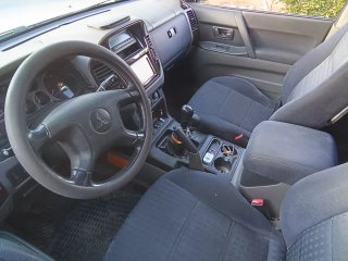 Mitsubishi Montero 2001