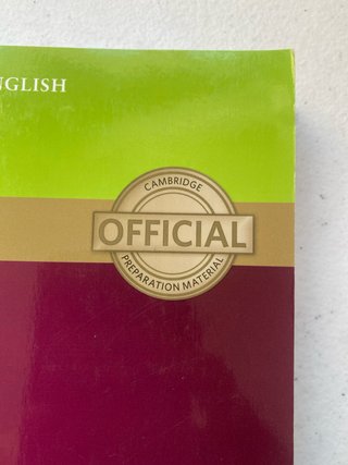 Libro ingles academia First Cambridge Trainer