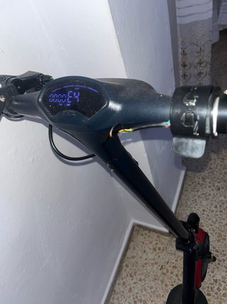 Patinete Eléctrico Red Bull