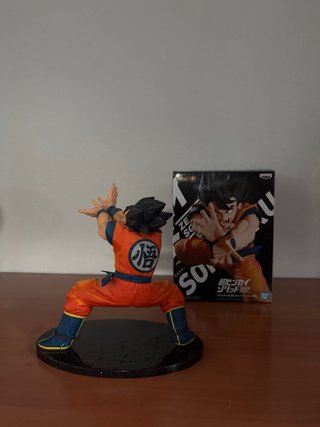 Figura Goku (Branpresto)