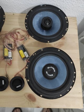 Altavoces Gladen