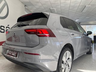 Volkswagen Golf 2025