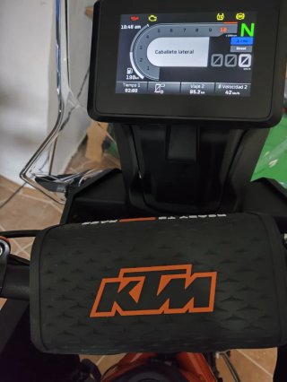 KTM 390 Adventure r Naranja/Blanca