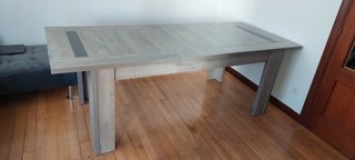 Mesa comedor extensible 180-240 cm  y 4 sillas