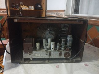 Radio Antigua Marrón Funcional