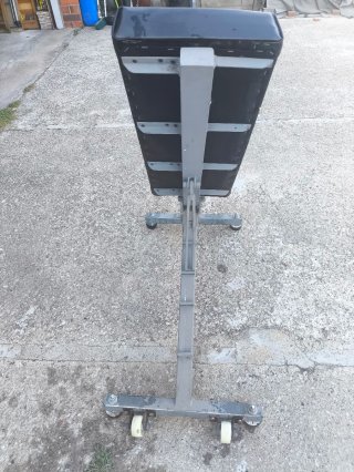 Banco de gimnasio ajustable