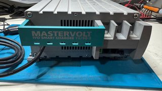 Cargador Baterías Mastervolt