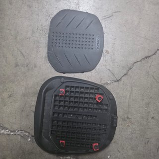 Baúl KYMCO KY30 30L + Soporte + 2 Llaves