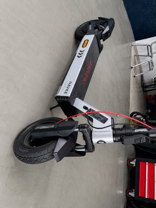 Patinete eléctrico Navee