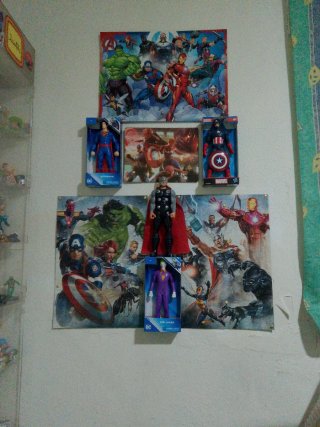 Figuras Marvel y DC