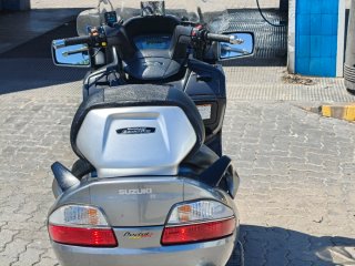 Suzuki Burgman 650 Executive Gris