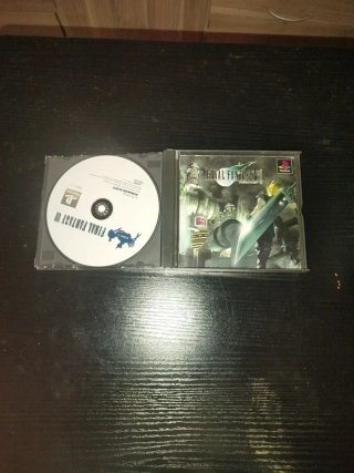 Final Fantasy VII Japonés PS1