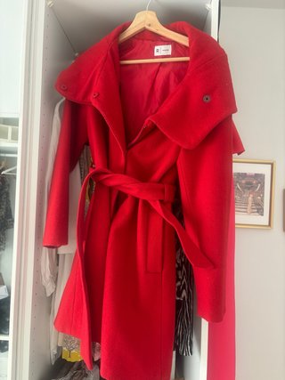 Abrigo Rojo Talla M