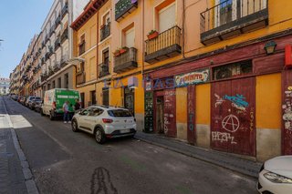Local comercial en venta en Embajadores - Lavapiés en Madrid