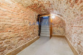 Local comercial en venta en Embajadores - Lavapiés en Madrid