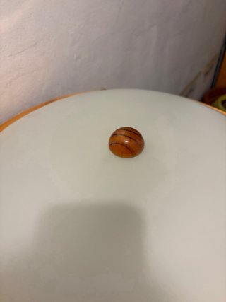 Lámpara de mesa circular madera y metal