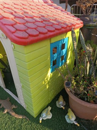 Caseta infantil de PVC