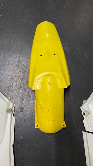 Cachas Suzuki DRZ 400 Amarillas