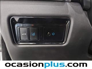 Jaguar XE 2.0 Diesel XE-Pure RWD 132 kW (180 CV)