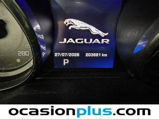 Jaguar XE 2.0 Diesel XE-Pure RWD 132 kW (180 CV)