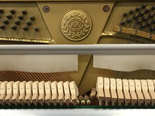 Piano Kawai