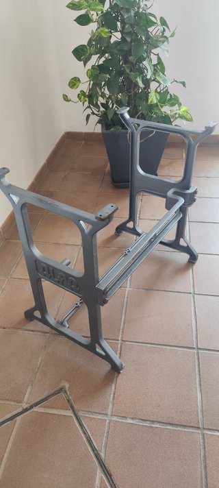 Pie de mesa máquina coser industrial