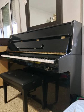 Piano Vertical Samick Negro