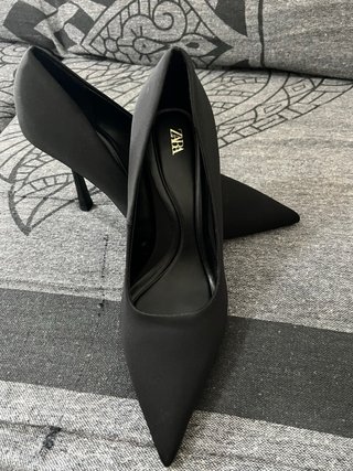 Tacones Zara Talla 39 Negros