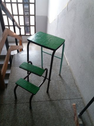 Escalera plegable verde