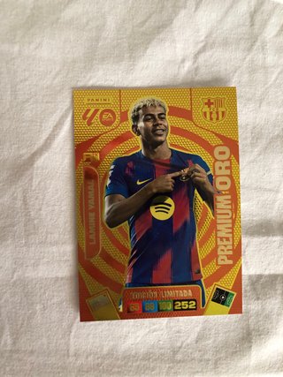 Carta Panini Adrenalyn XL Lamine Yamal Premium Oro