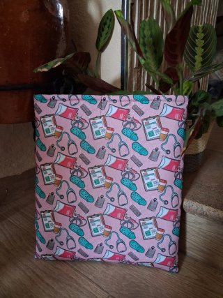 OFERTA 3X20€ 2x14€ Funda literaria SANITARIA