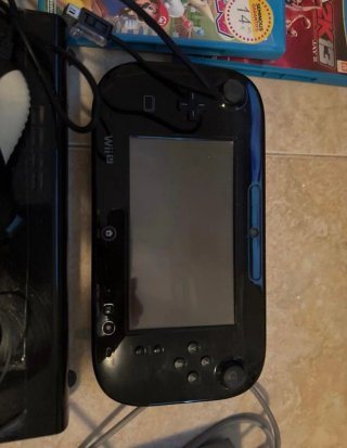 Consola Wii U Negra + Accesorios