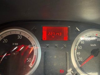 Renault Clio Base Authentique 1.5dCi65