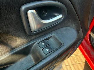 Renault Clio Base Authentique 1.5dCi65