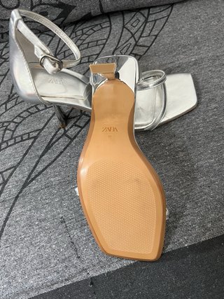 Sandalias Zara Plata Talla 39