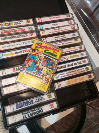 Tebeos Oye Mira + cintas Casette