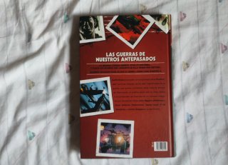 Comic HISTORIAS DE LA GUERRA tomo integral planeta