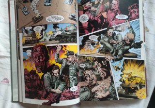 Comic HISTORIAS DE LA GUERRA tomo integral planeta