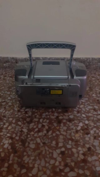 Radio Cassette CD Bench Gris Plata