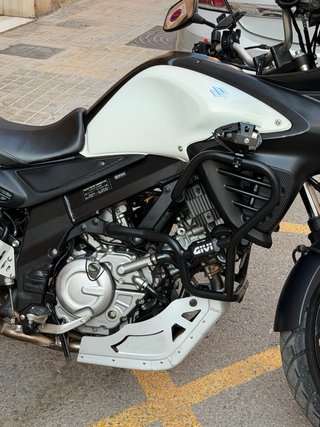 Suzuki V-Strom 650 Adventure